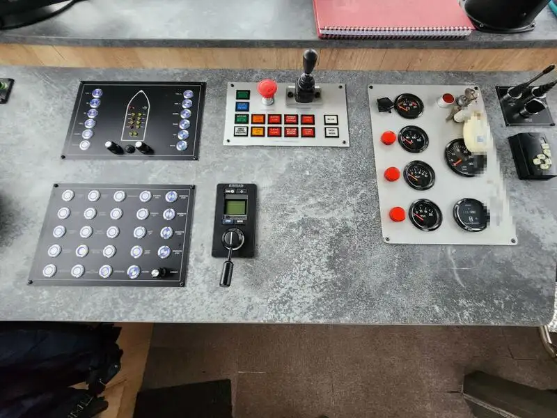 เรือทำงาน สำหรับขาย