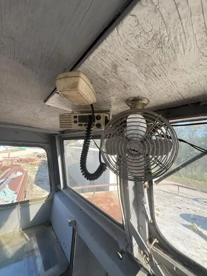 เรือทำงาน สำหรับขาย