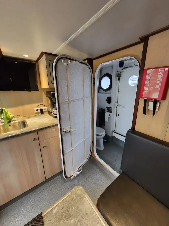 เรือทำงาน สำหรับขาย