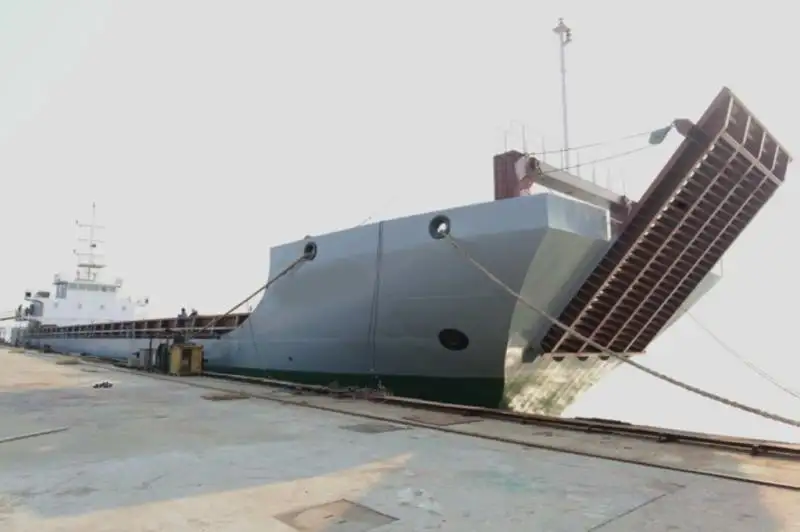 เรือ RORO สำหรับขาย