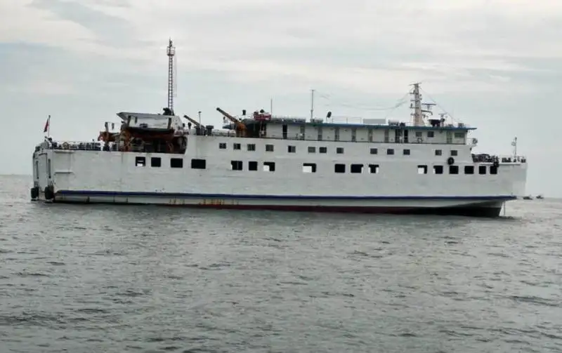 เรือ RORO สำหรับขาย
