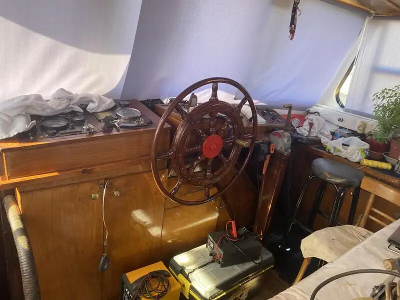 เรือทำงาน สำหรับขาย