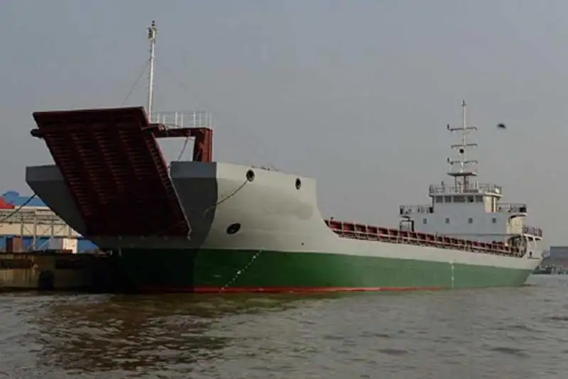 เรือ RORO สำหรับขาย
