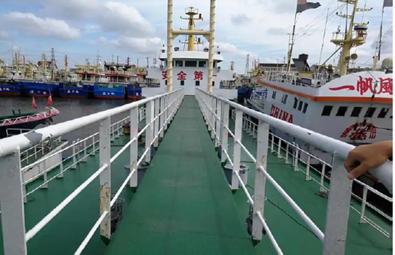 เรือบรรทุกน้ำมัน, เรือบรรทุกสารเคมี สำหรับขาย
