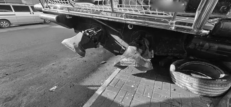 เรือนำร่อง สำหรับขาย