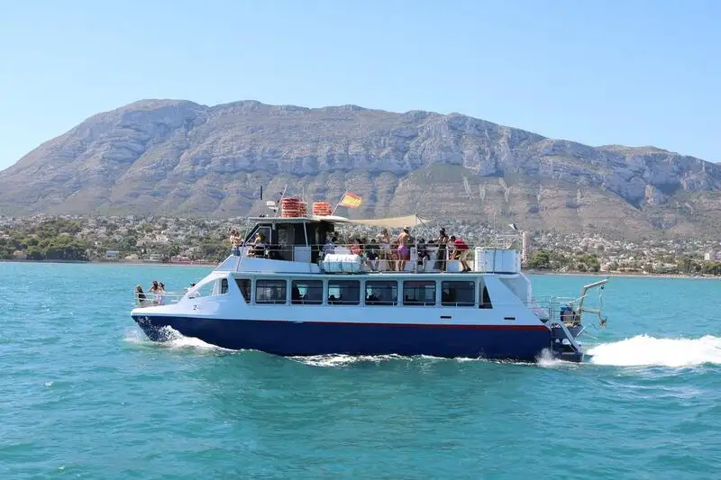 เรือยนต์ สำหรับขาย